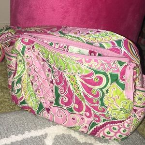 ❗️SOLD❗️ Vera Bradley purse